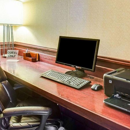 Clarion Inn Fredericksburg Dış mekan fotoğraf