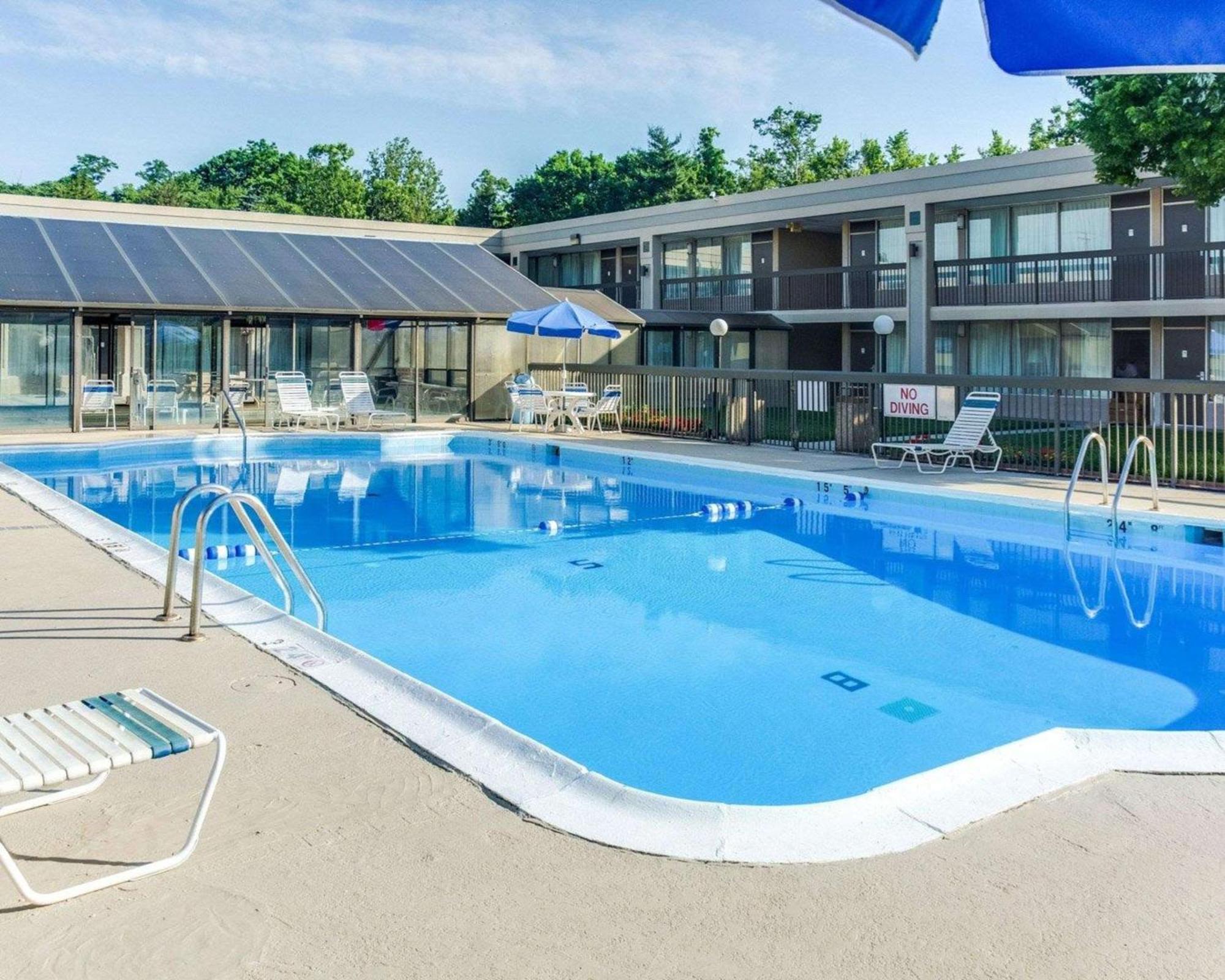 Clarion Inn Fredericksburg Dış mekan fotoğraf